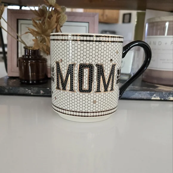 The Bistro Tile Stoneware Mug: Family Edition - Picture 3 of 8